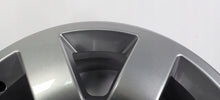 Load image into Gallery viewer, 1x Alufelge 17 Zoll 8.5" 5x110 45ET Glanz Silber 4F0601025S Audi A6 C6 Rim Wheel FEL1778214899fi