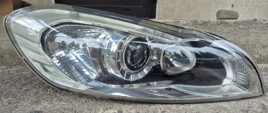 Frontscheinwerfer Volvo C70 31214782 Rechts Scheinwerfer Headlight SCH1367666312ty