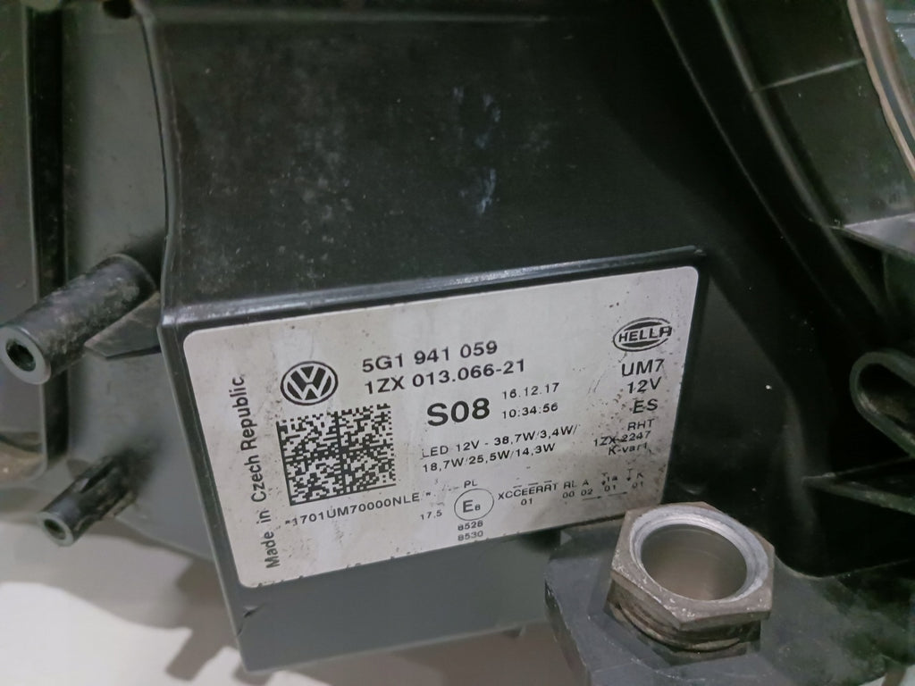 Frontscheinwerfer VW Golf VII 5G1941059 5G1941077 LED Links Headlight SCH4742399960rx