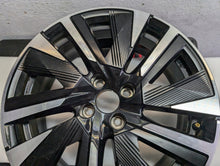 Laden Sie das Bild in den Galerie-Viewer, 1x Alufelge 18 Zoll 7.0" 5x108 35ET 9828186880 Peugeot 2008 Rim Wheel FEL4573641637ki