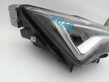 Laden Sie das Bild in den Galerie-Viewer, Frontscheinwerfer Seat Ateca 1EX01489132 Full LED Rechts Scheinwerfer Headlight