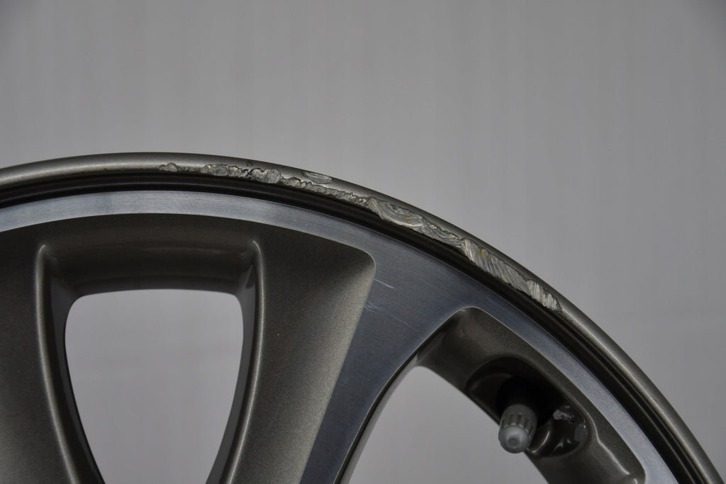 1x Alufelge 14 Zoll 5.5" 5x114.3 47ET Glanz 52910-B9200 Hyundai I10 Mg Rim Wheel