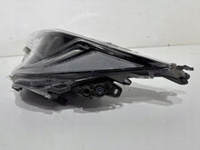Laden Sie das Bild in den Galerie-Viewer, Frontscheinwerfer Toyota Corolla 8115002S70 Links Scheinwerfer Headlight SCH6193070425wy