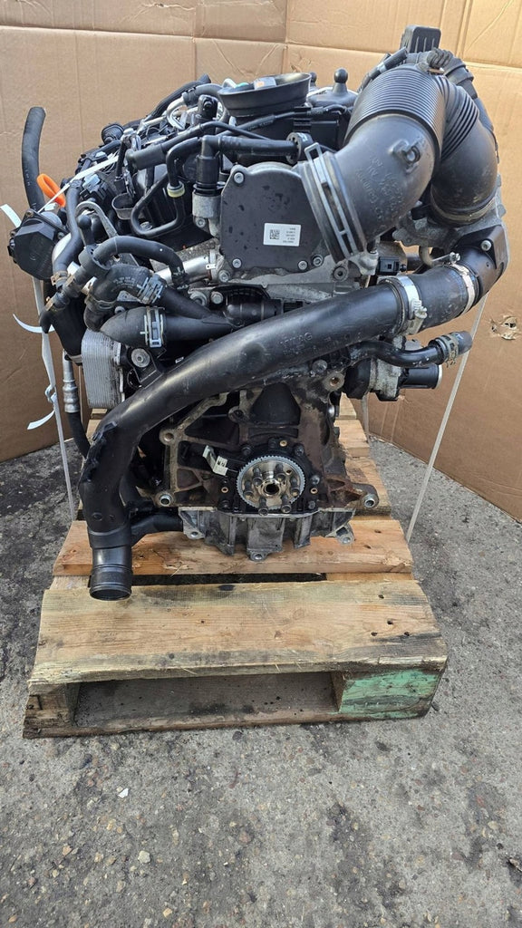 Motor Skoda VW CFFB 2.0 TDI 140PS 103kW 129TKm 2011 Diesel Engine Komplett