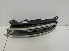 Laden Sie das Bild in den Galerie-Viewer, Frontscheinwerfer Citroën C3 III 9823313080 LED Links Scheinwerfer Headlight