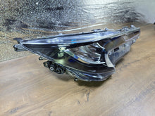 Load image into Gallery viewer, Frontscheinwerfer Suzuki Swace Corolla 81110-02S60 LED Rechts Headlight