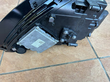 Laden Sie das Bild in den Galerie-Viewer, Frontscheinwerfer Porsche Cayenne 7P5941035 7P5941773 LED Links Headlight SCH5065155309ev
