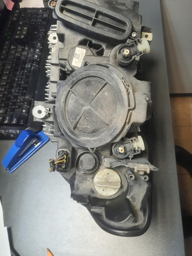Frontscheinwerfer BMW F30 Xenon Rechts Scheinwerfer Headlight SCH6849230026hm