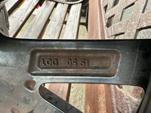 Load image into Gallery viewer, 1x Alufelge 18 Zoll 7.5" 5x112 50ET Glanz Graphit 6891179 BMW 2 Tourer Mg FEL9902613186pb