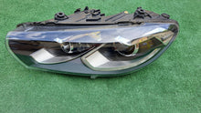 Laden Sie das Bild in den Galerie-Viewer, Frontscheinwerfer VW Scirocco 1K8941751B Bi-Xenon Links Scheinwerfer Headlight