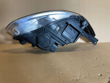 Laden Sie das Bild in den Galerie-Viewer, Frontscheinwerfer Ford Focus III BM5113W030AK Links Scheinwerfer Headlight SCH1456339410yg