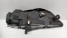 Load image into Gallery viewer, Frontscheinwerfer VW Passat 3C0941005AB 3C0941006AB Rechts oder Links SCH2936884932ti