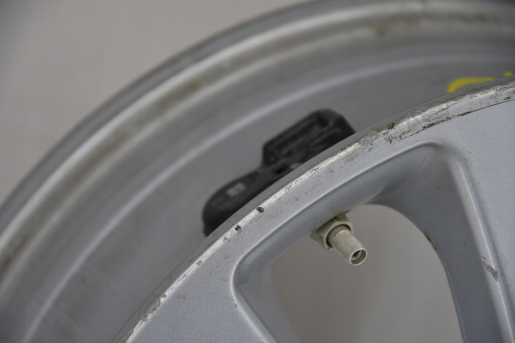 1x Alufelge 15 Zoll 5.0" 4x100 39ET Glanz Silber PW457-0D000 Toyota Rim Wheel FEL8180381146eh