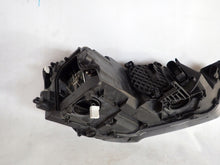 Laden Sie das Bild in den Galerie-Viewer, Frontscheinwerfer Audi A1 LED Ein Stück (Rechts oder Links) Headlight