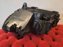 Load image into Gallery viewer, Frontscheinwerfer Mercedes-Benz W206 A2069066204 Rechts Scheinwerfer Headlight SCH9067339611nl