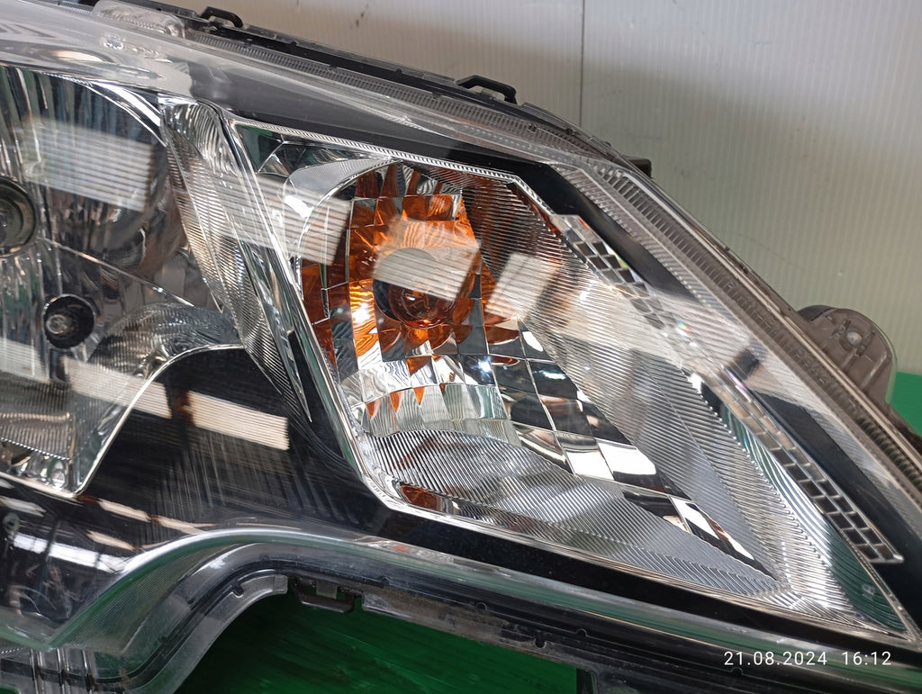 Frontscheinwerfer Mitsubishi Space W Star 8301D446 Ein Stück (Rechts oder Links)