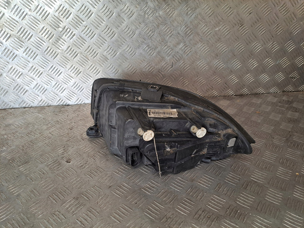 Frontscheinwerfer Audi A2 8Z0941004 Rechts Scheinwerfer Headlight