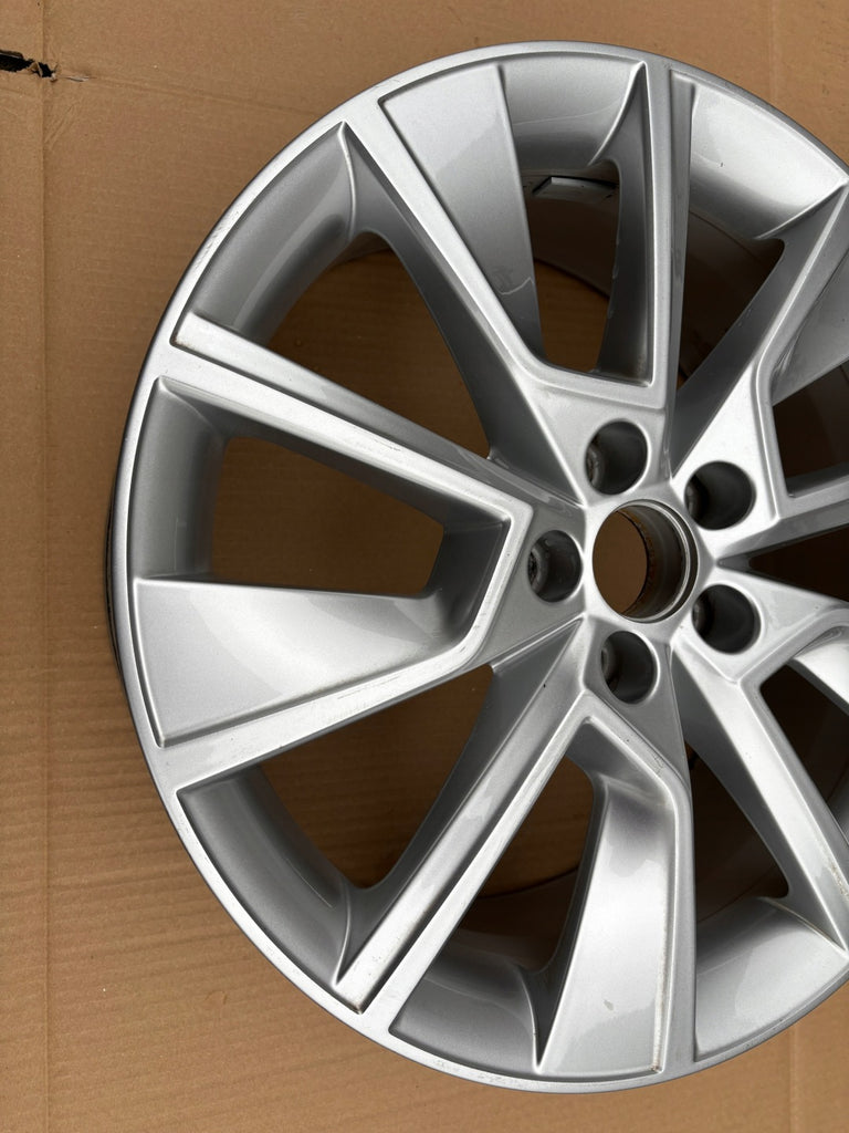 1x Alufelge 17 Zoll 6.5" 5x100 658601025D Skoda I Rim Wheel FEL4168265993cv
