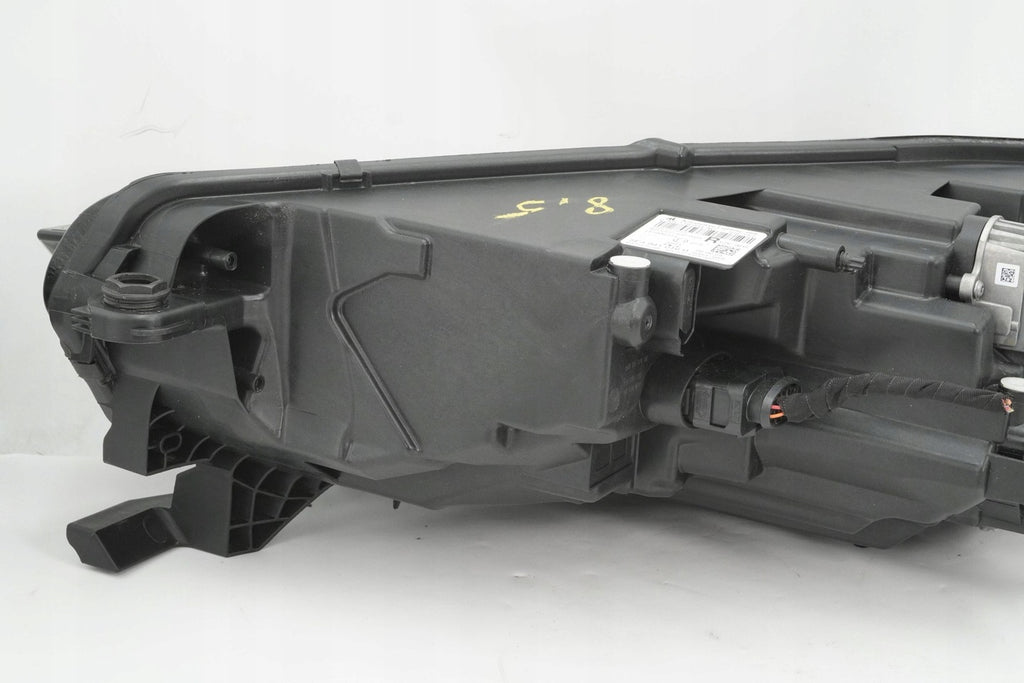 Frontscheinwerfer Skoda Octavia I 992941572CJ1401000588 0301118234AC Rechts SCH8677560255ck
