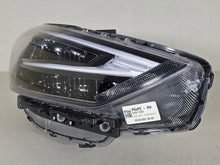 Laden Sie das Bild in den Galerie-Viewer, Frontscheinwerfer Hyundai I30 III 92102G4600 LED Rechts Scheinwerfer Headlight