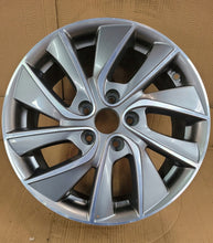 Load image into Gallery viewer, 1x Alufelge 17 Zoll 7.0" 5x114.3 53ET 52910-G4350- Hyundai I Rim Wheel FEL7466587898eu