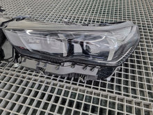Laden Sie das Bild in den Galerie-Viewer, Frontscheinwerfer BMW 5A798D7 5A798D8 LED Ein Stück (Rechts oder Links) SCH7787854639mc