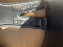 Laden Sie das Bild in den Galerie-Viewer, 1x Alufelge 19 Zoll 8.0" 5x112 27ET Glanz 8089896 BMW G20 Rim Wheel FEL1382717997ee