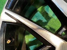 Laden Sie das Bild in den Galerie-Viewer, 1x Alufelge 19 Zoll 8.0&quot; 5x112 45ET 575601025L Seat Ateca Rim Wheel