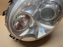 Laden Sie das Bild in den Galerie-Viewer, Frontscheinwerfer Mini R56 0301225274 162705-03 Bi-Xenon Links Headlight SCH1104524078fs