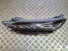 Laden Sie das Bild in den Galerie-Viewer, Frontscheinwerfer Hyundai Kona 92207-J92 Links Scheinwerfer Headlight SCH4321633903jn