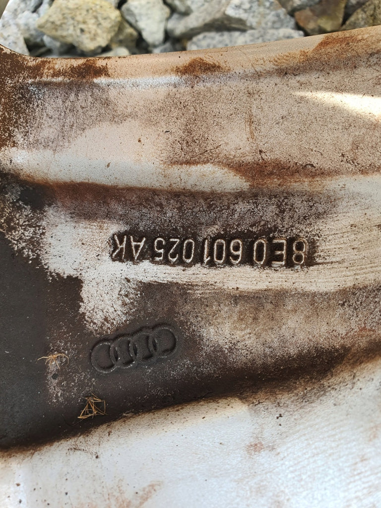 1x Alufelge 18 Zoll 8.0" 5x112 43ET Glanz Silber 8E0601025AK Audi A6 C6 A4 B7 B6 FEL1959679939jc