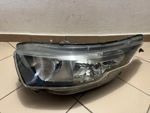 Load image into Gallery viewer, Frontscheinwerfer Iveco Daily IV 5801473750 Links Scheinwerfer Headlight SCH7368113985fi