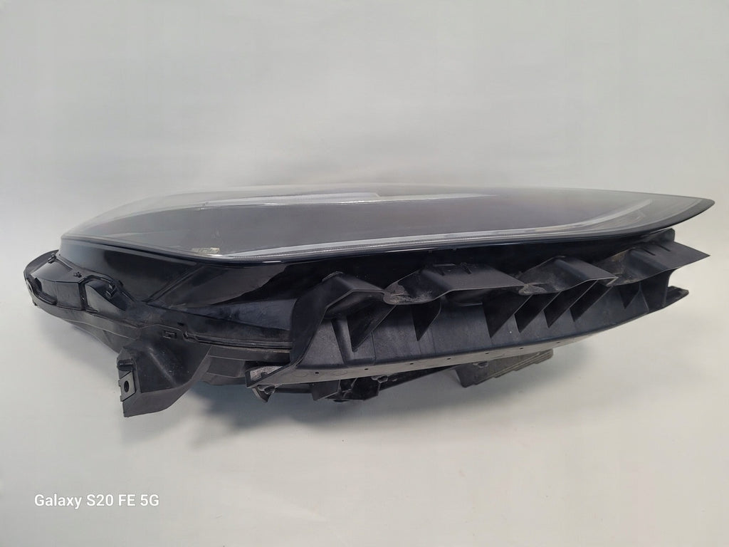 Frontscheinwerfer Tesla Model 3 1077376-50-B Rechts Scheinwerfer Headlight