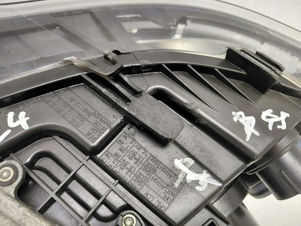 Frontscheinwerfer Land Rover Freelander DH5213W030GB Xenon Links Headlight SCH2675914844ka