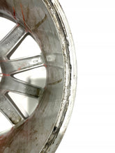 Laden Sie das Bild in den Galerie-Viewer, 1x Alufelge 18 Zoll 9.0" 5x112 52ET Glanz Silber 8J0601025BH Audi Rim Wheel FEL3830674644tl