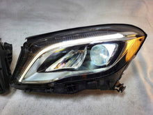 Load image into Gallery viewer, Frontscheinwerfer Mercedes-Benz Gla A1569066900 A1569067000 Full LED Ein Satz SCH1018148326bd