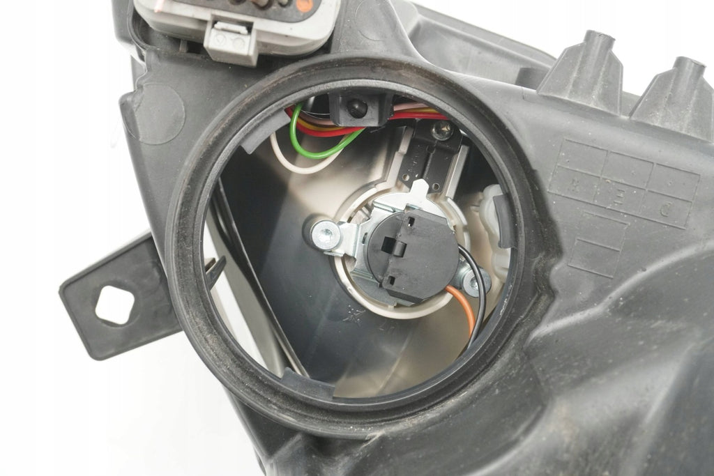 Frontscheinwerfer Mercedes-Benz Viano W639 Vito A6398201861 Links Headlight SCH7252466524ye