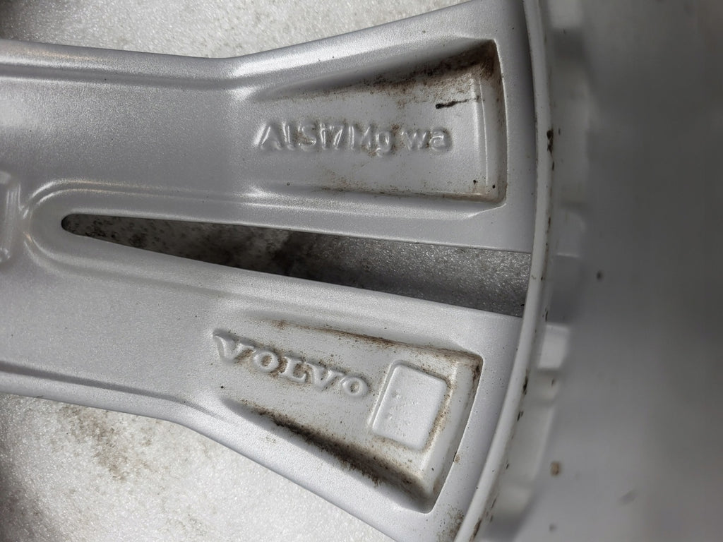 1x Alufelge 18 Zoll 8.0" 5x108 42ET Glanz Silber 32243390 Volvo V60 S60 FEL2954428441mr