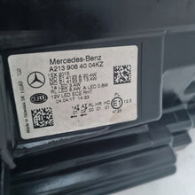 Load image into Gallery viewer, Frontscheinwerfer Mercedes-Benz W213 A2139064004 LED Rechts oder Links SCH9885965887iv