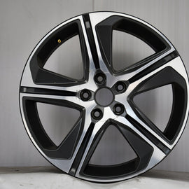 1x Alufelge 18 Zoll 7.5