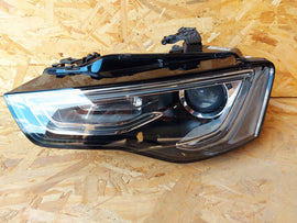 Frontscheinwerfer Audi A5 8T0941005 Xenon Ein Stück (Rechts oder Links)