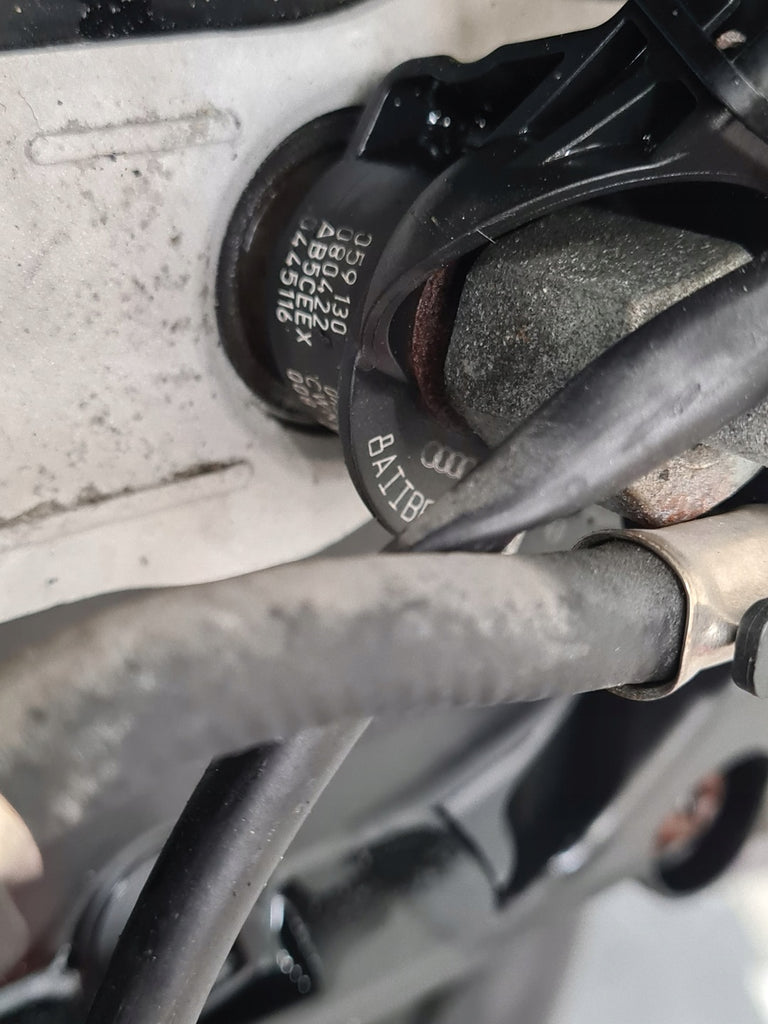 Motor Audi A4 B8 CAM 2.7 TDI Diesel Engine Komplett