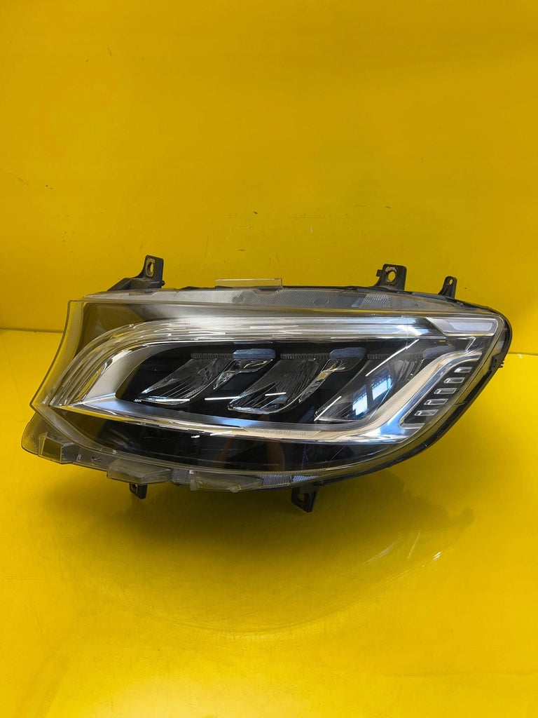 Frontscheinwerfer Mercedes-Benz Sprinter A9109067100 LED Rechts oder Links