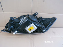 Laden Sie das Bild in den Galerie-Viewer, Frontscheinwerfer Ford Kuga Rechts Scheinwerfer Headlight SCH9460996003vo