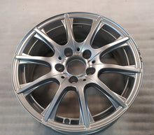 Laden Sie das Bild in den Galerie-Viewer, 1x Alufelge 16 Zoll 6.5&quot; 5x112 38ET A2054012400 Mercedes-Benz W205 Rim Wheel