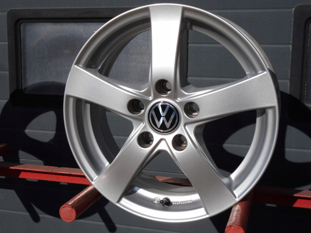 4x Alufelge 15 Zoll 6.0" 5x112 43ET Glanz Silber Seat Leon Octavia III Golf Viii FEL1667635927xs