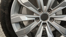 Load image into Gallery viewer, 1x Alufelge 17 Zoll 7.0" 5x112 45ET Glanz Silber 2GA601025A VW T-Roc Rim Wheel FEL3708623270fk