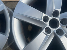 Load image into Gallery viewer, 1x Alufelge 16 Zoll 7.0" 5x100 6V0601025 Skoda Fabia Rim Wheel FEL3551393984be