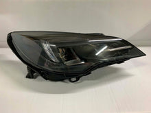 Laden Sie das Bild in den Galerie-Viewer, Frontscheinwerfer Opel Astra K 39195689 Rechts Scheinwerfer Headlight SCH5415817522qx