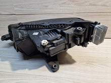 Laden Sie das Bild in den Galerie-Viewer, Frontscheinwerfer Skoda Superb III 3V1941016C LED Rechts Scheinwerfer Headlight
